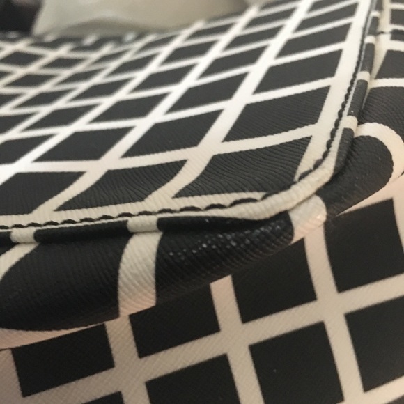 EUC KATE Spade Margareta Tote - Picture 8 of 14